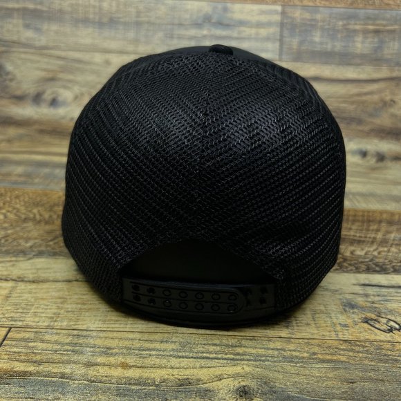 Stone Temple Pilots Mens Trucker Hat Black Snapback 90s Rock Band Baseball Cap - Picture 3 of 6